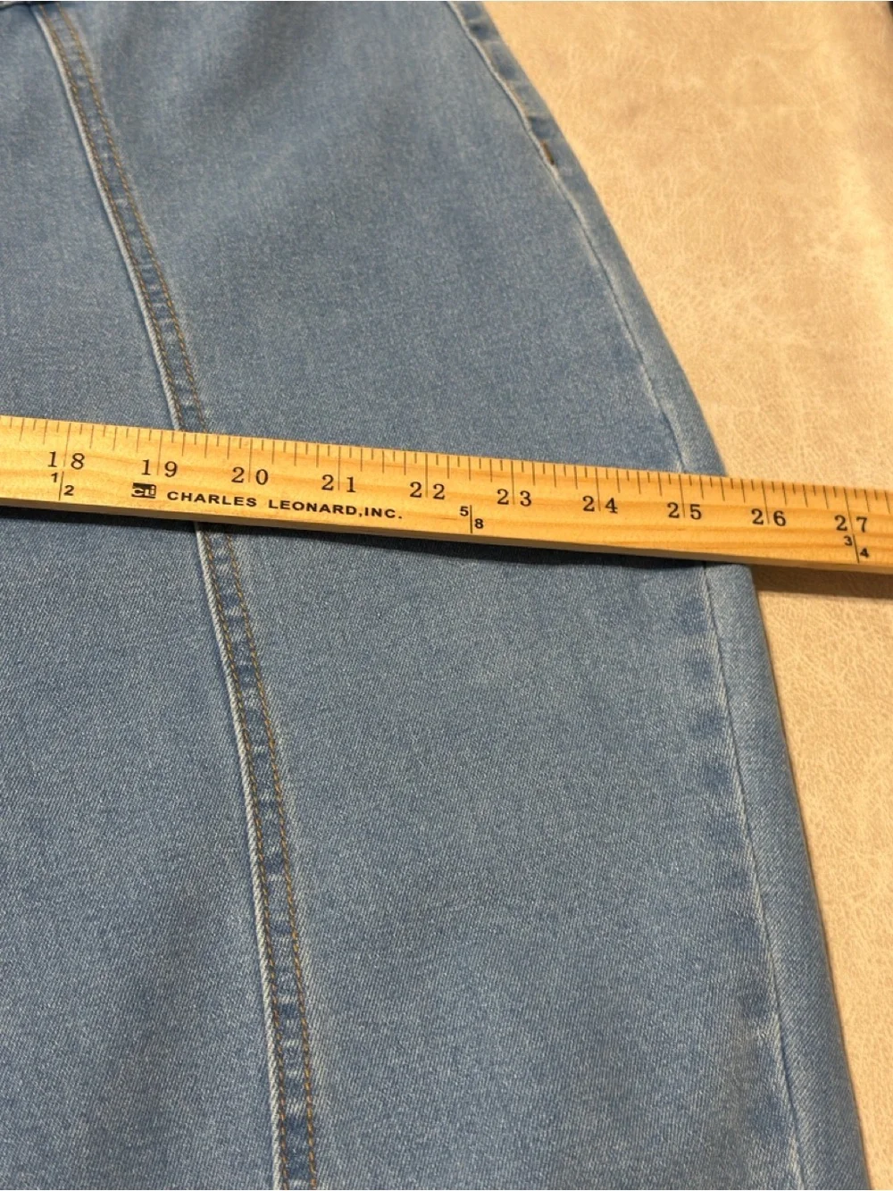Cider Wide Flare Leg Women's Button Fly Light Wash Jeans. Women’s Size 3XL Short